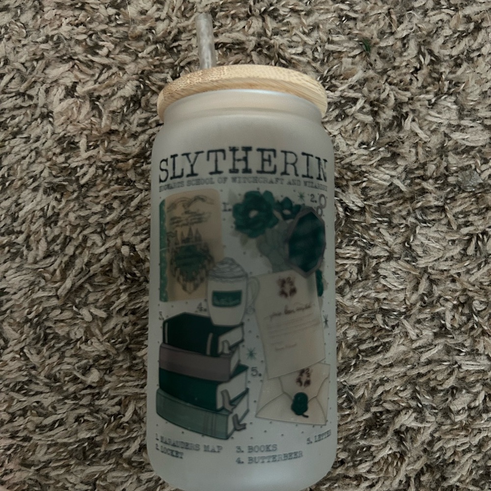 Slytherin Themed Glass Tumbler with Straw